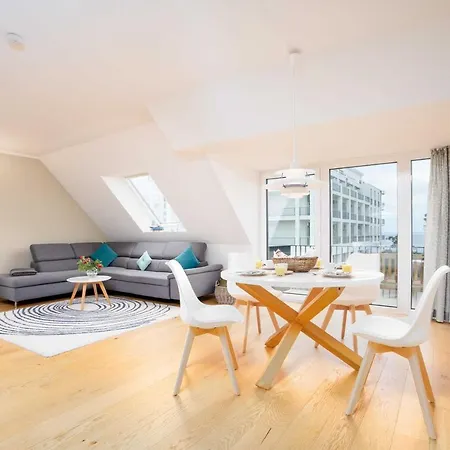 Str92b Strandzeit F Niendorf (Timmendorfer Strand)